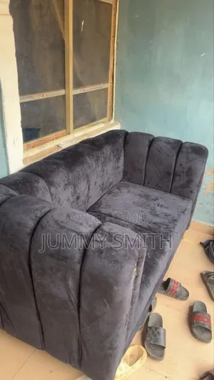 Half Set Chair Plus Table