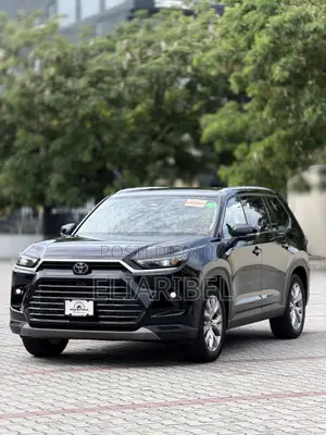 Toyota Highlander Limited AWD 2024 Black