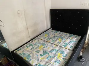 Bed Stand / Bed Frame