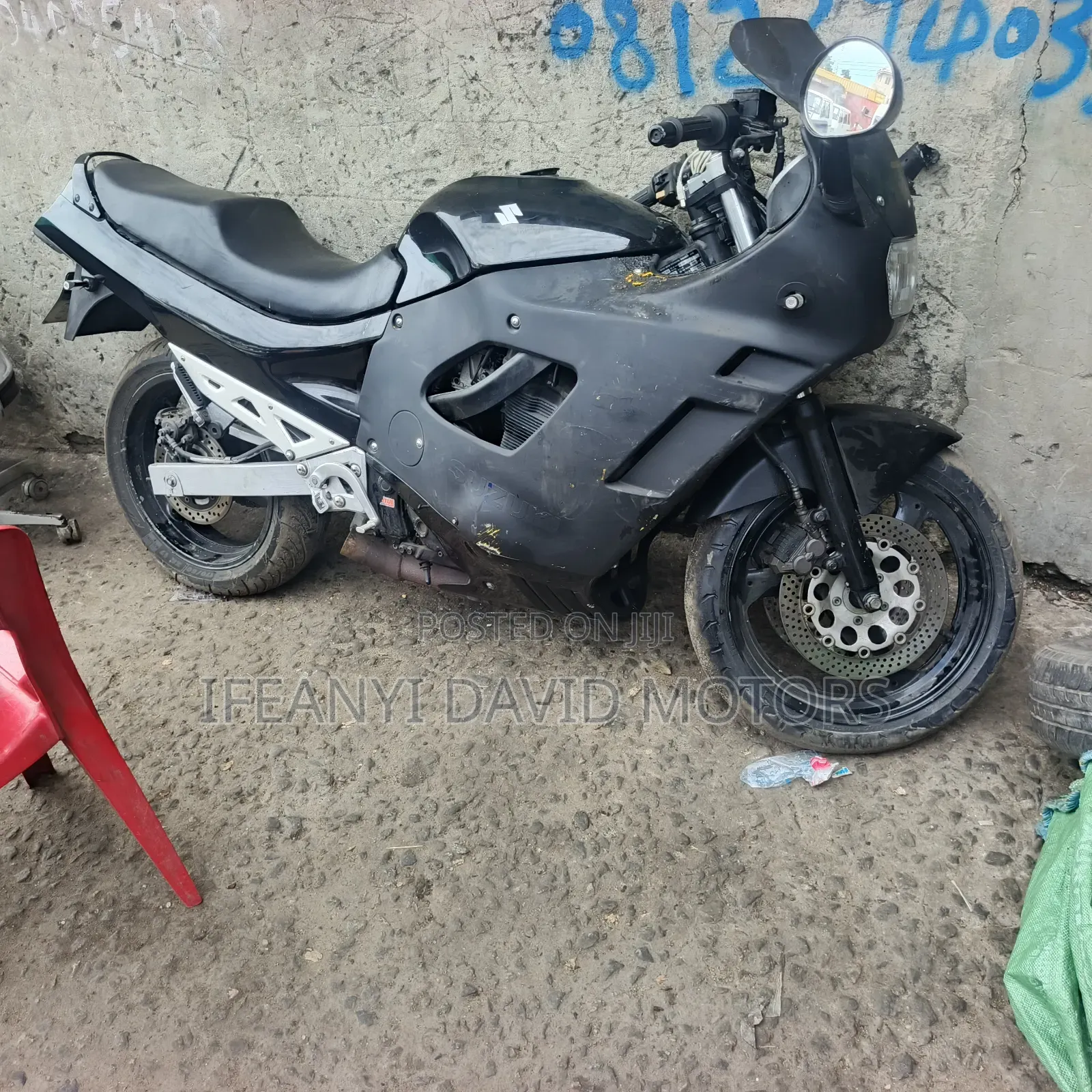 Suzuki Sport 2000 Black