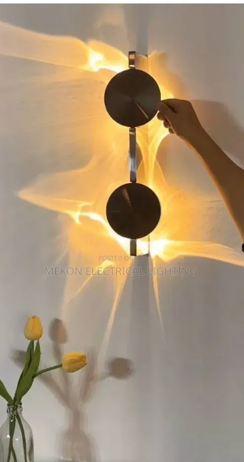 Ripple Wall Light