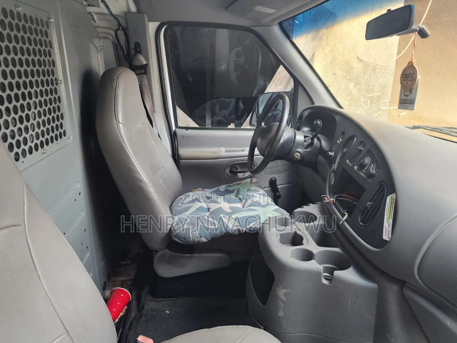 Ford E250 2006 White