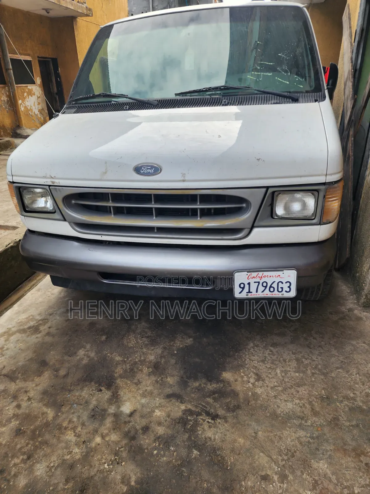 Ford E250 2006 White