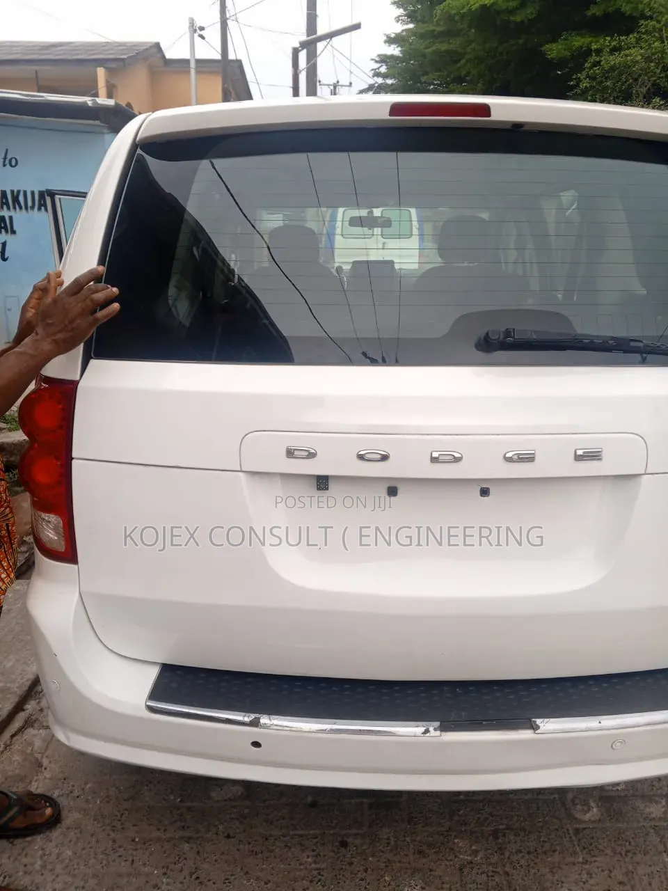 Dodge Caravan 2014 White