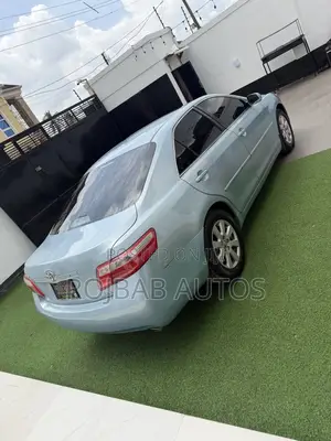 Toyota Camry XLE V6 4dr Sedan (3.5L 6cyl 6AM) 2009 Blue