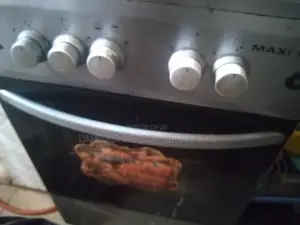 Gas Cooker With Oven