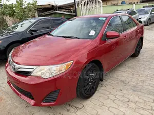 Toyota Camry LE 4dr Sedan (2.5L 4cyl 6A) 2013 Red