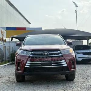 Toyota Highlander 2017 Red