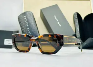 Philipp Plein Luxury Men Designer Glasses – Trendy, Stylish Premium