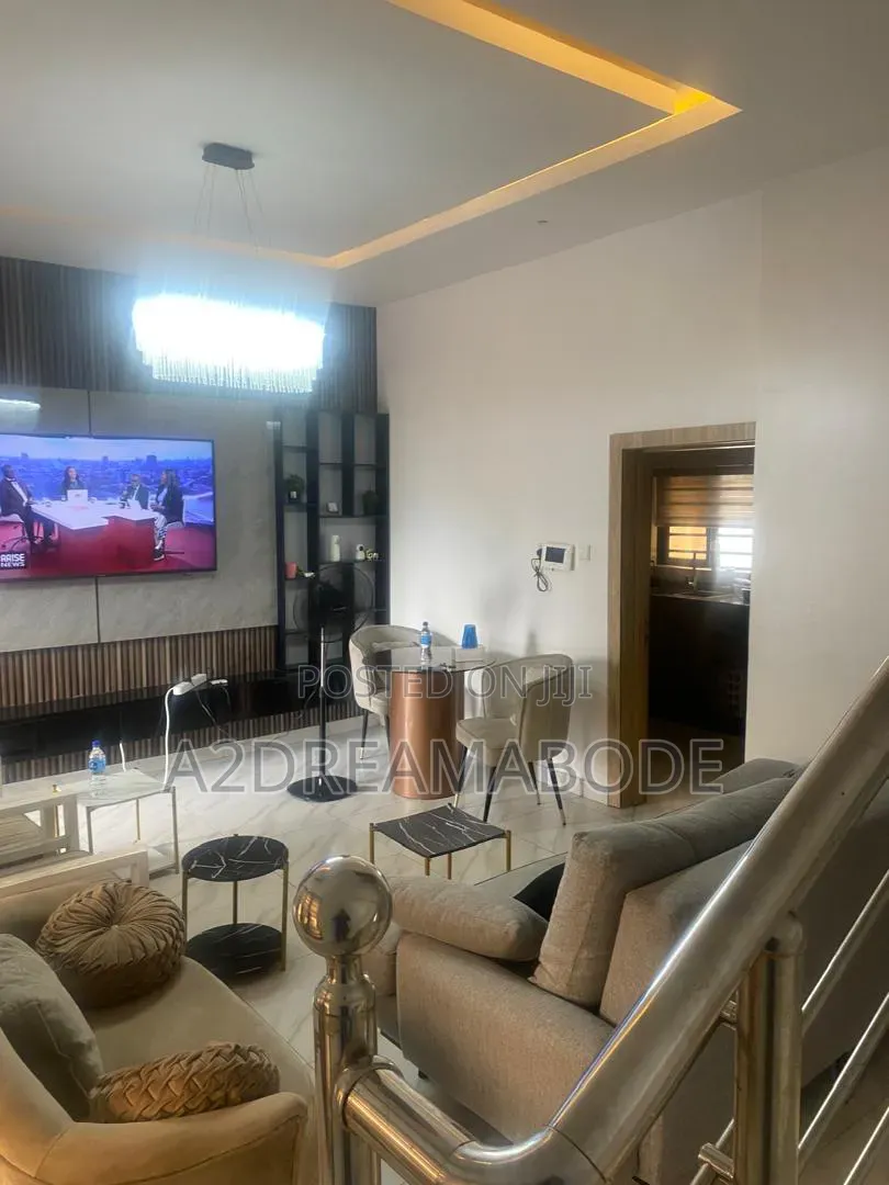 Furnished 4bdrm Duplex in Bode Thomas for rent