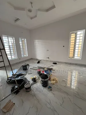Mini Flat in Orchid, Chevron for rent
