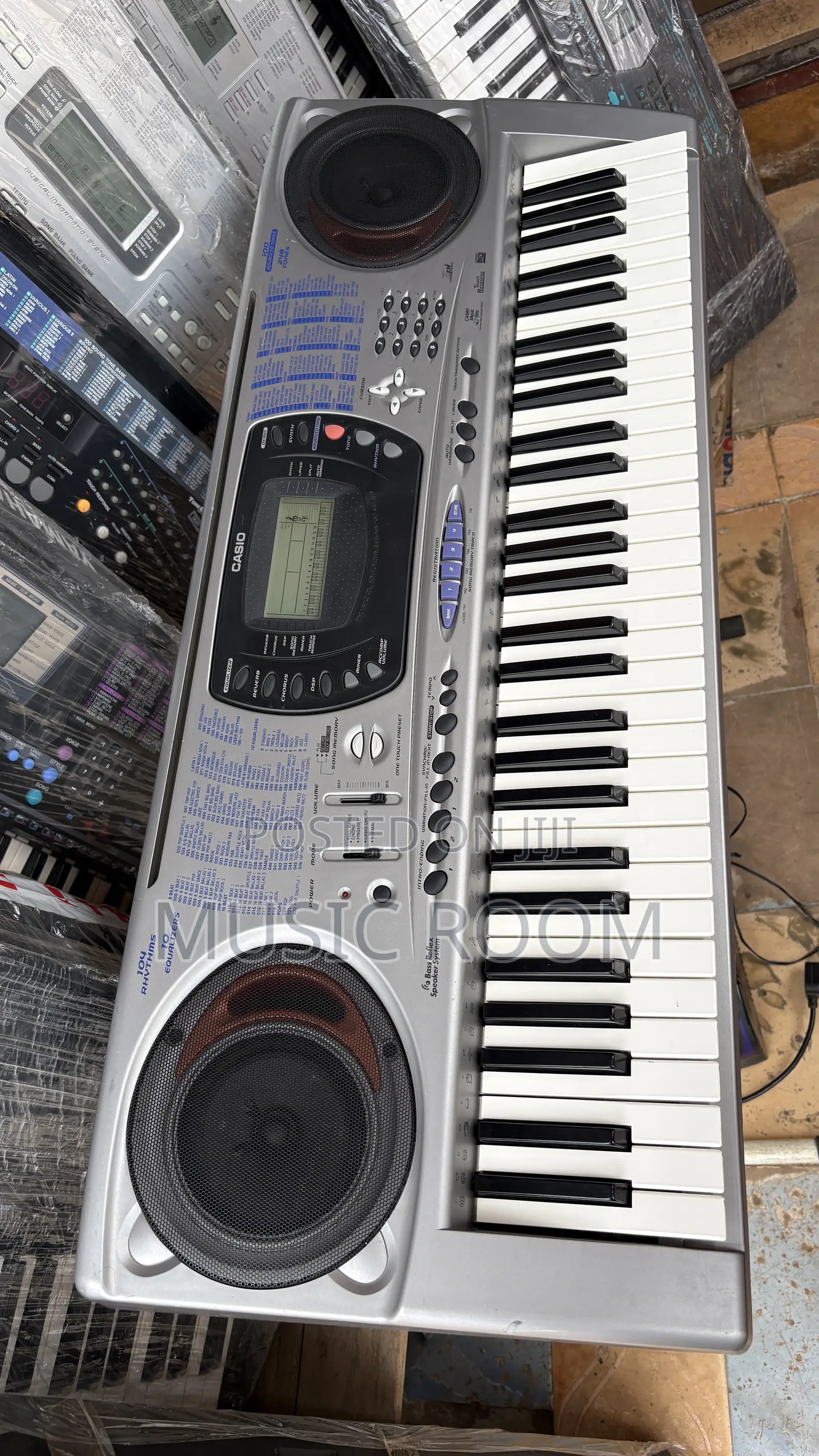 Standard 5 Octaves Casio CTK 671 Keyboard