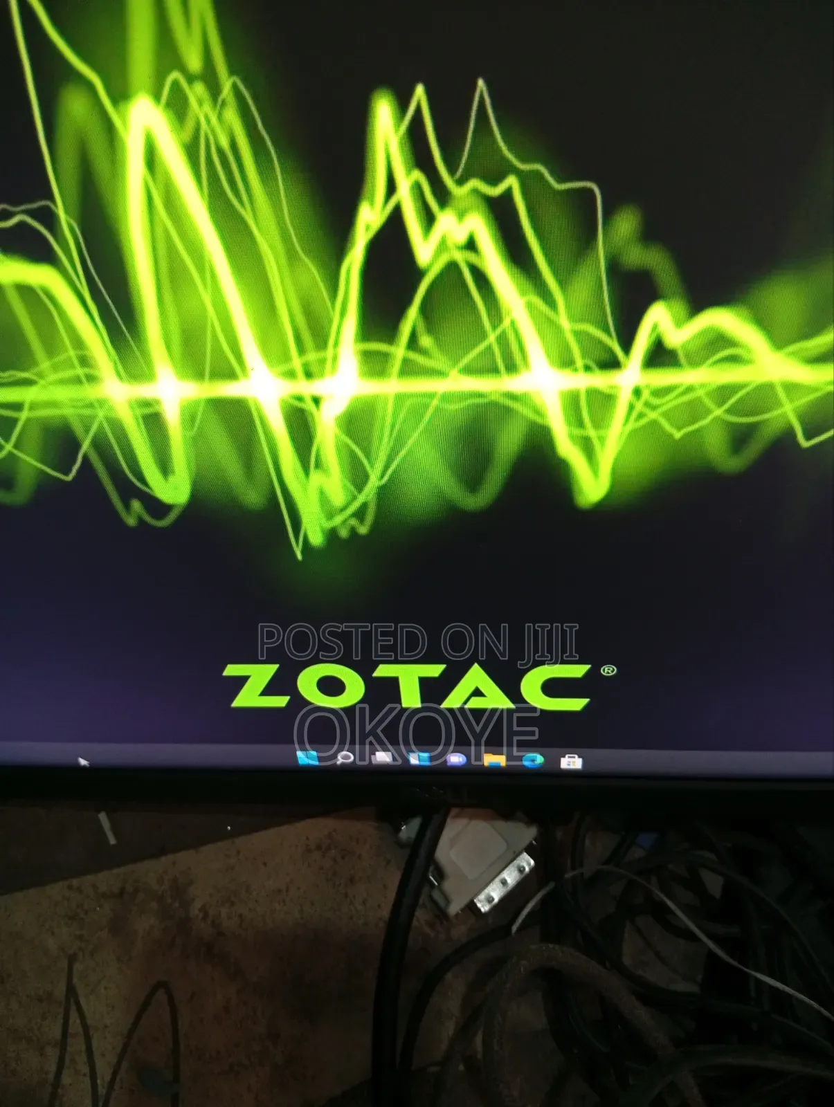 Desktop Computer 8GB Intel Core i3 SSD 128GB