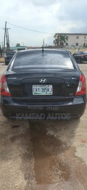 Hyundai Accent 2008 Black