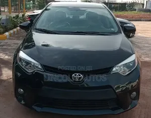 Toyota Corolla LE Premium 4dr Sedan (1.8L 4cyl CVT) 2016 Black