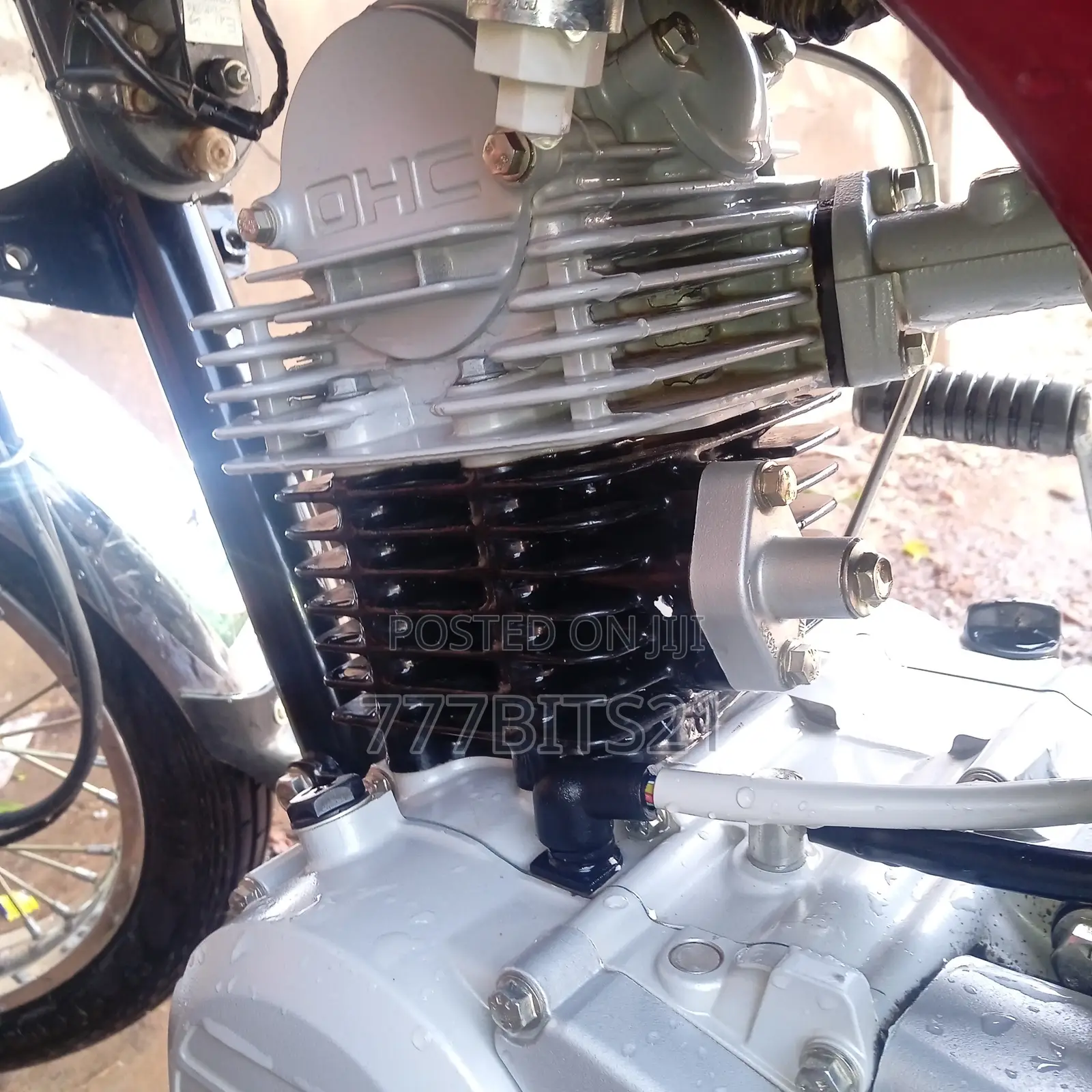 New Bajaj RE 2026 Red