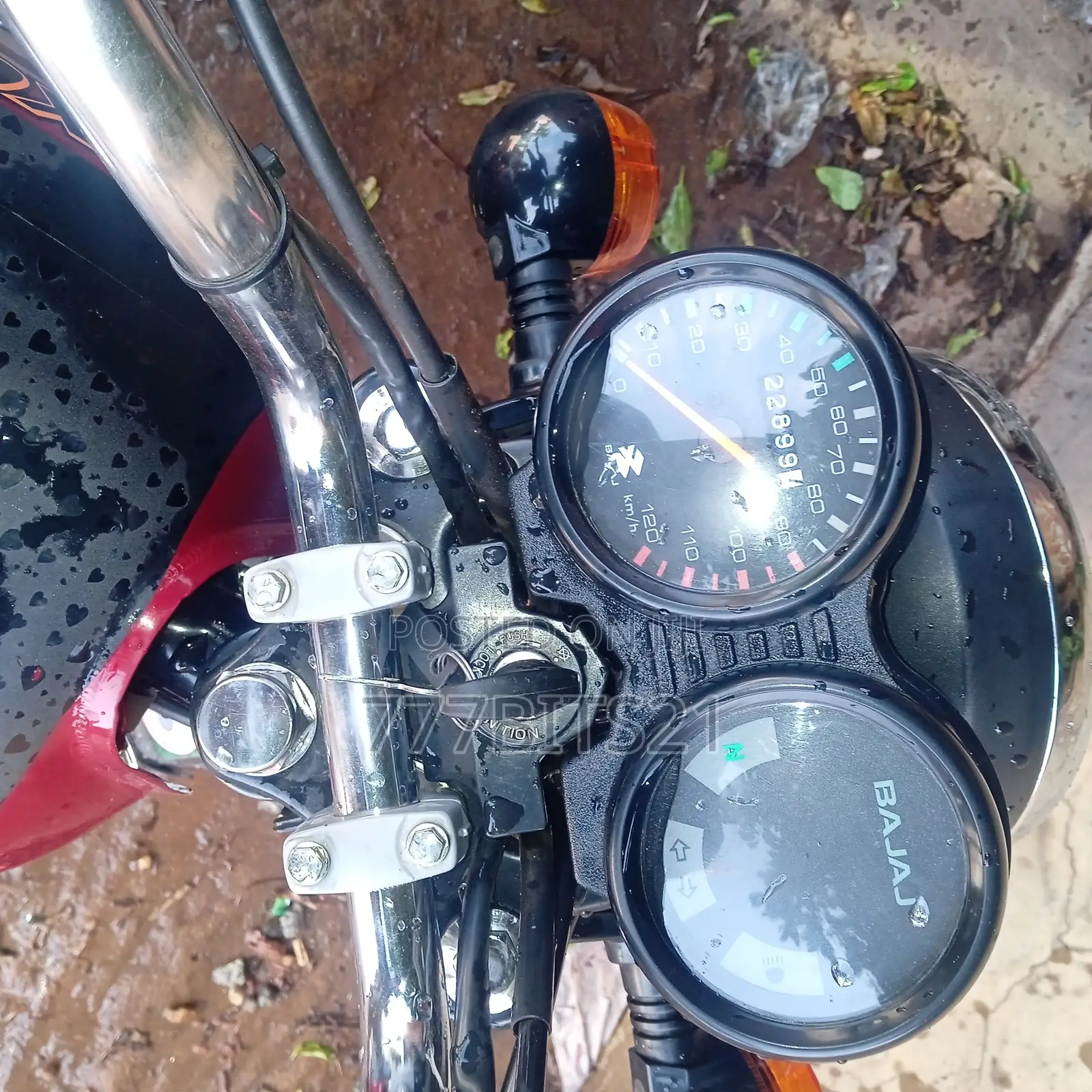 New Bajaj RE 2026 Red