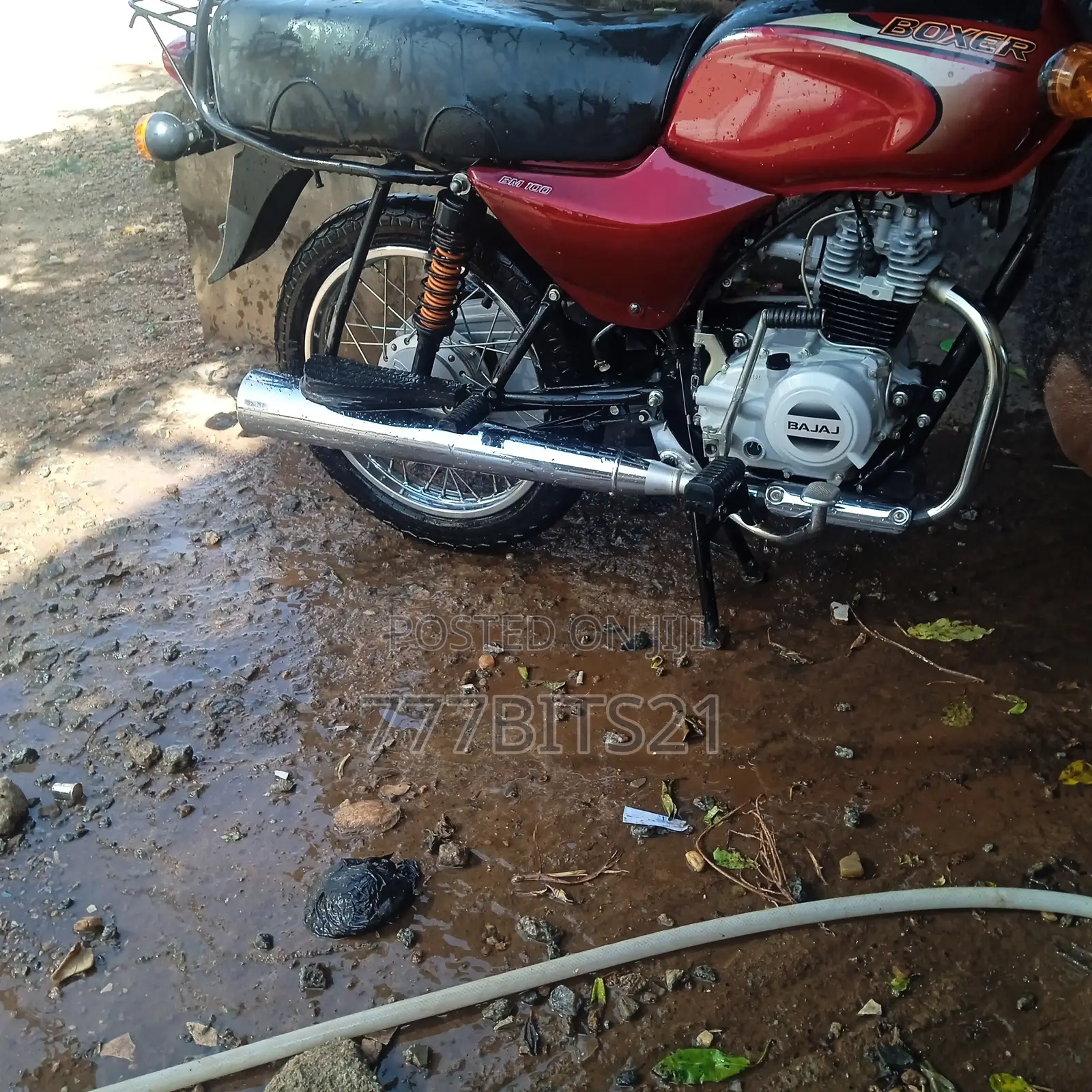 New Bajaj RE 2026 Red