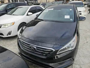 Hyundai Sonata ECO Sedan FWD (1.6L 4cyl 7A) 2016 Black