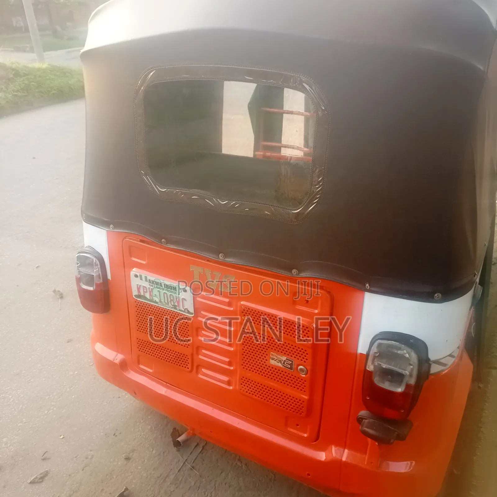 TVS King Cargo 2019 Orange