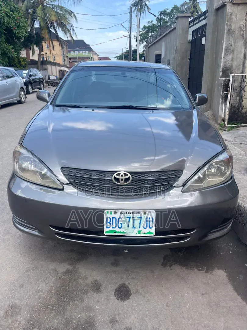 Toyota Camry 2004