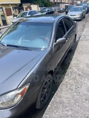 Toyota Camry 2004