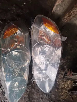 Headlights Toyota Corolla 2003 to 2005 Set Tokunbo Available