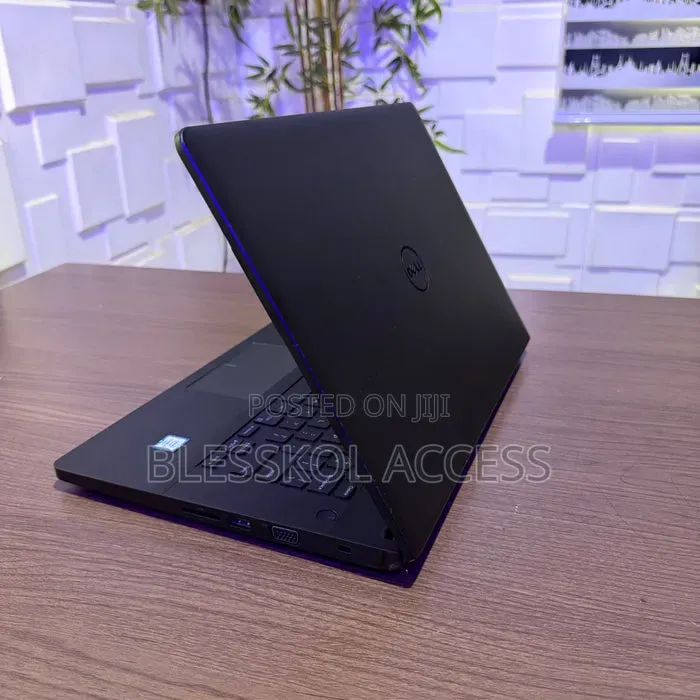 Laptop Dell Latitude 14 3470 8GB Intel Core i5 SSD 256GB