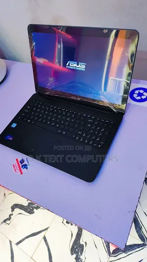 Laptop Asus X555LA 8GB Intel Core i7 HDD 500GB