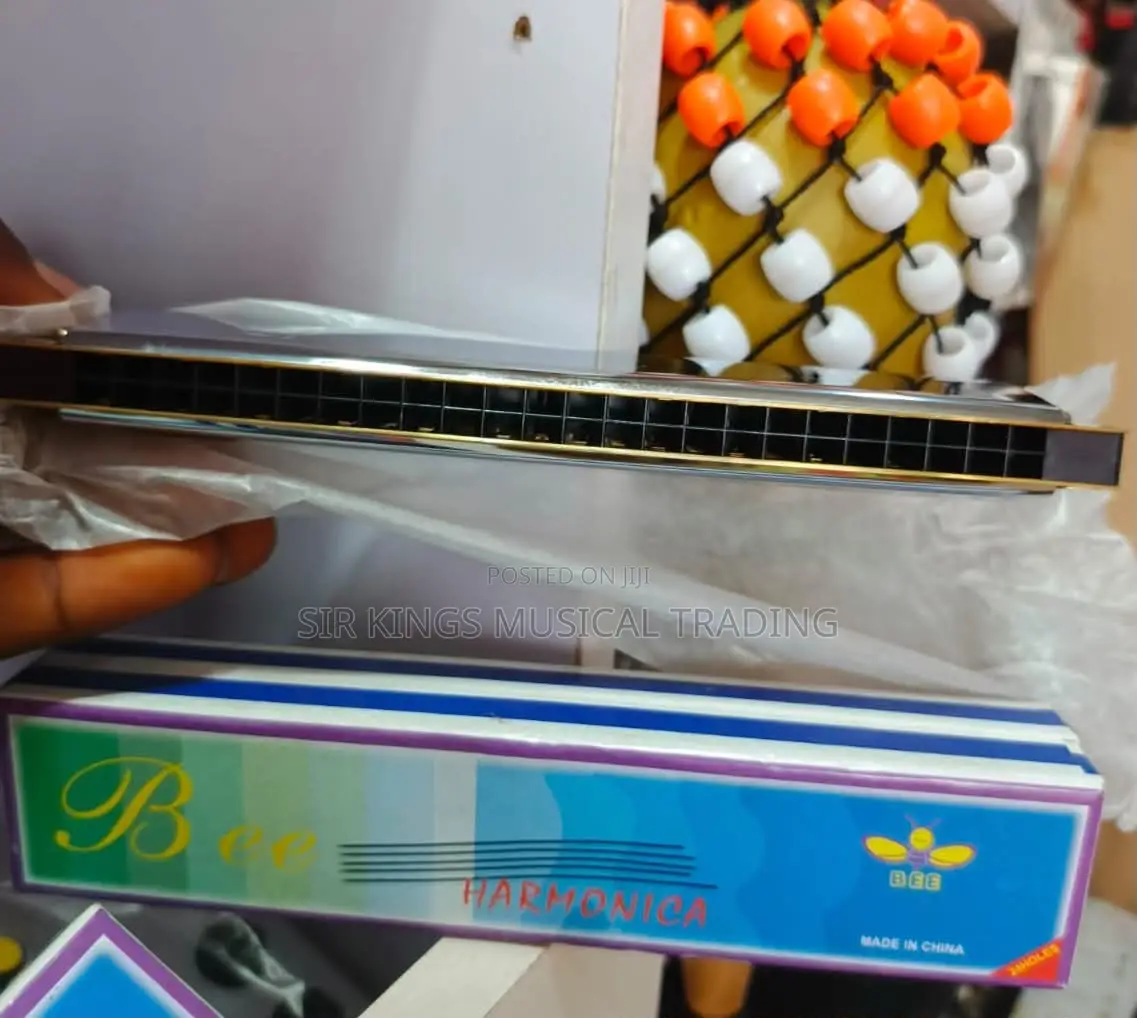 Bee Harmonica 24 Holes