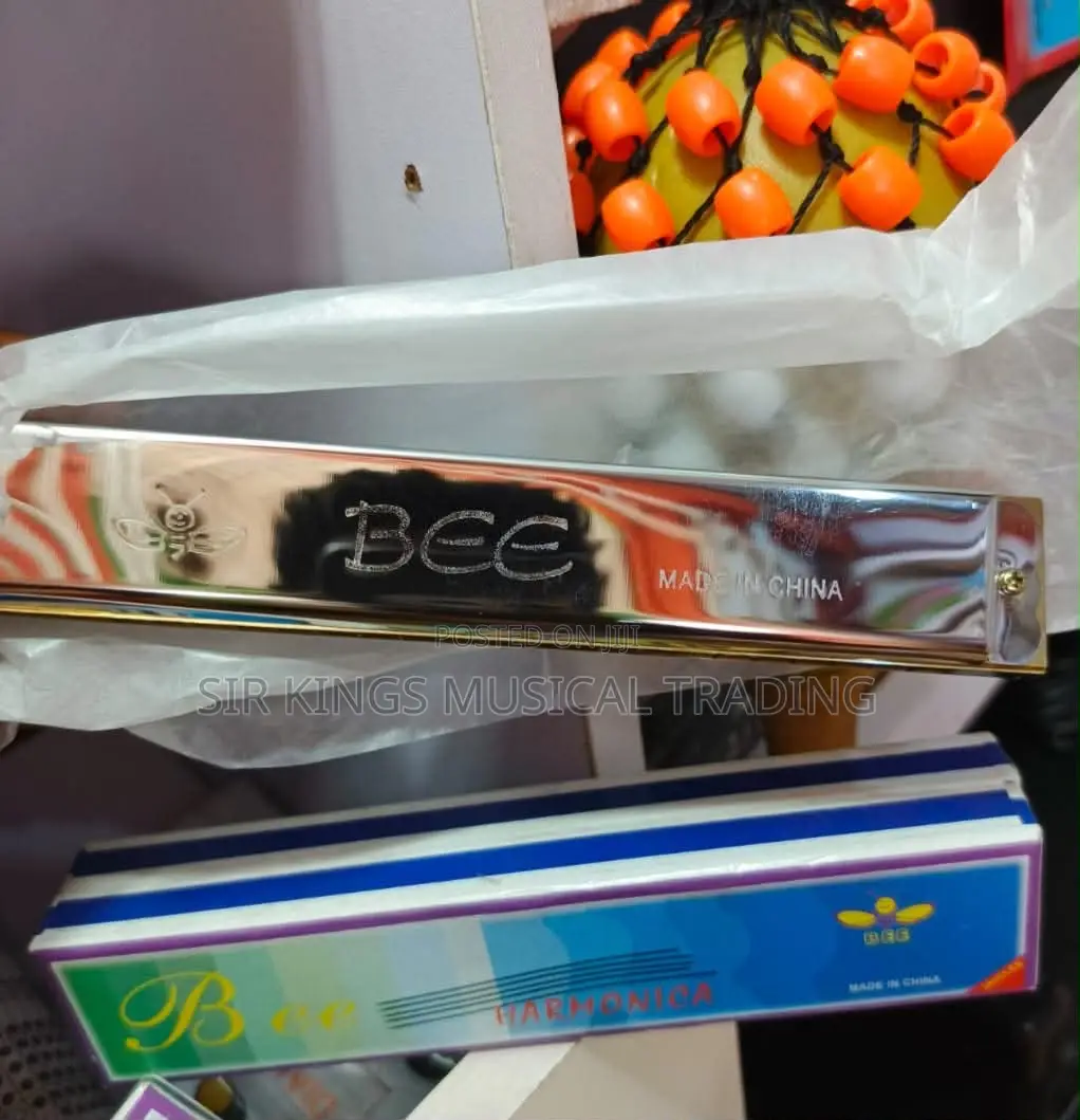 Bee Harmonica 24 Holes