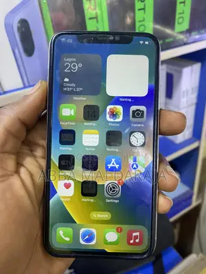 Apple iPhone X 256 GB White