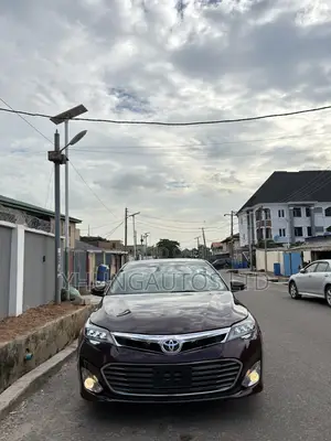 Toyota Avalon XLE Premium 4dr Sedan (3.5L 6cyl 6A) 2014 Burgundy