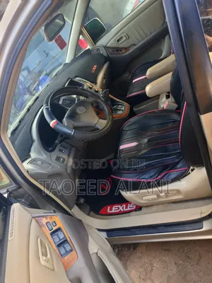 Lexus RX 300 1999 Gold