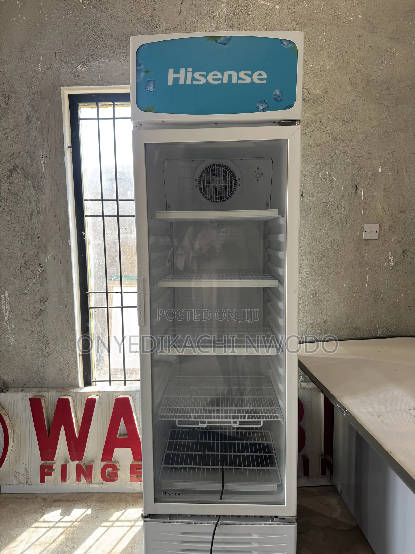 Very Neat Display Refrigerator