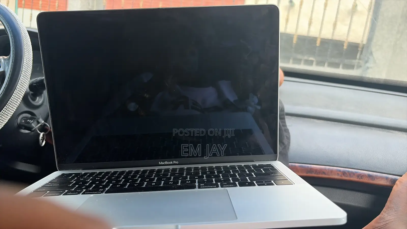 Laptop Apple MacBook Pro 2017 8GB Intel Core i5 SSD 512GB
