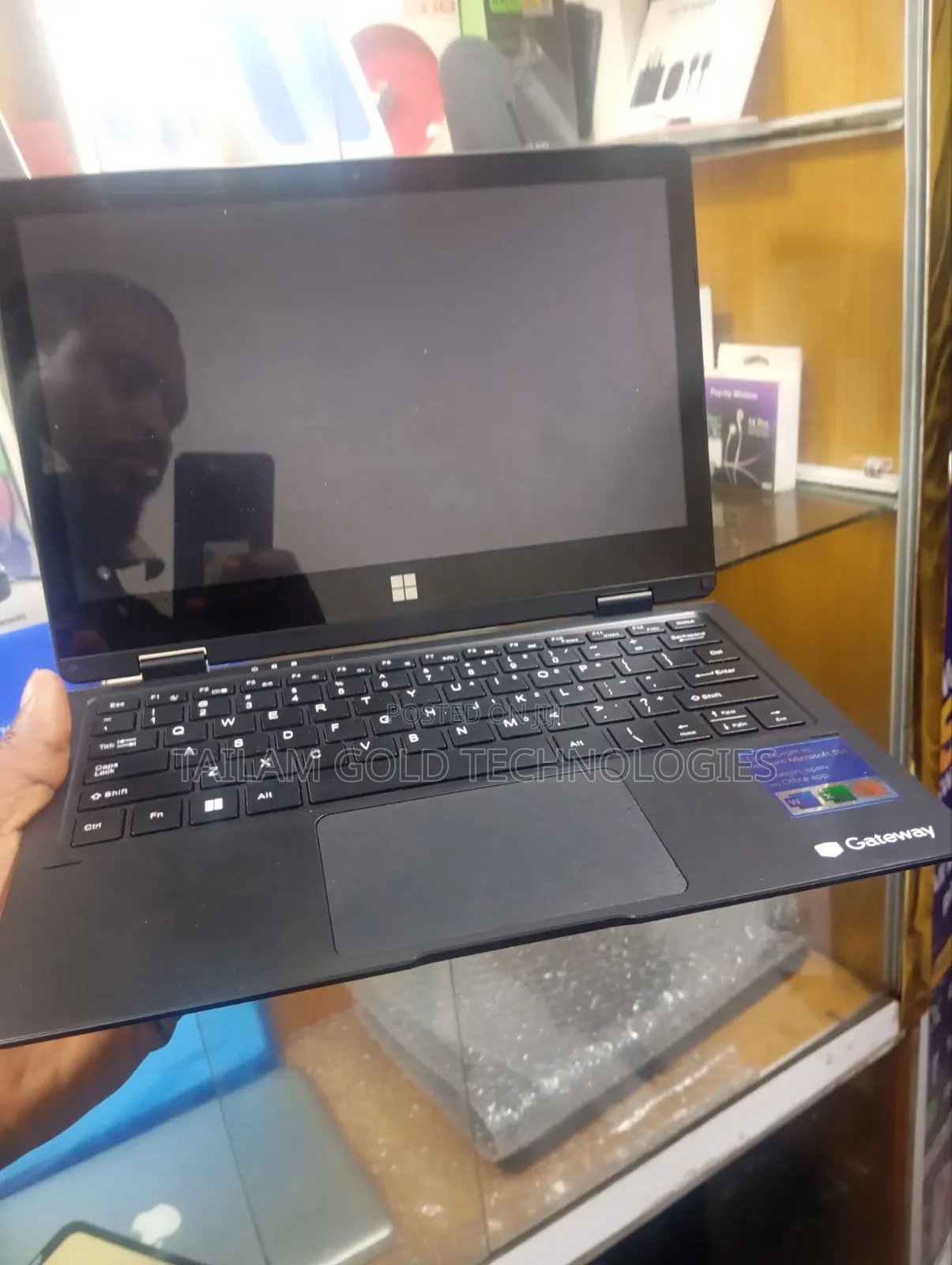 Laptop Gateway CX2610 4GB Intel Celeron SSD 60GB
