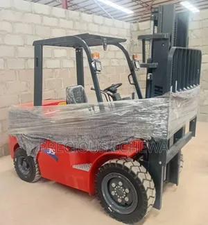Working Forklift _ Ready for Immediate Use