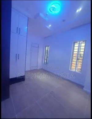 5bdrm Duplex in Omole Phase1 for sale
