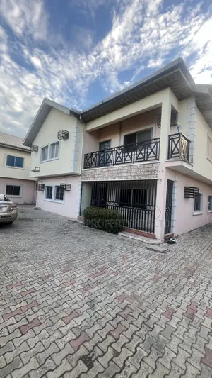 3bdrm Apartment in Ologolo for rent
