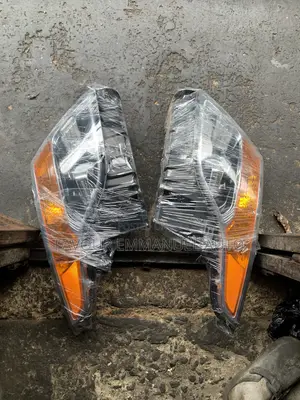 Headligh Ford Explorer Non-Charger 2013