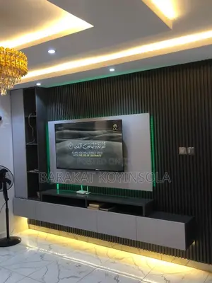 Noiredge Tv Console