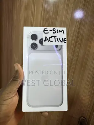 New Apple iPhone 17 Pro Max 256 GB Silver