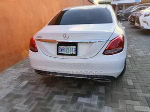 Mercedes-Benz C300 Sport 4dr AWD 4Matic Sedan (2.0L 4cyl 7A) 2015 White