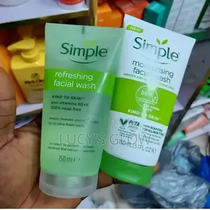 Simple Refreshing Facial Wash