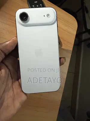 Apple iPhone Air 256 GB White