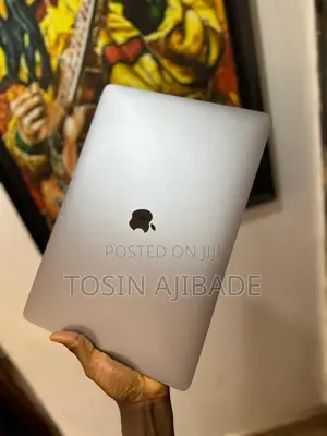 Laptop Apple MacBook Pro 2019 16GB Intel Core i7 SSD 512GB