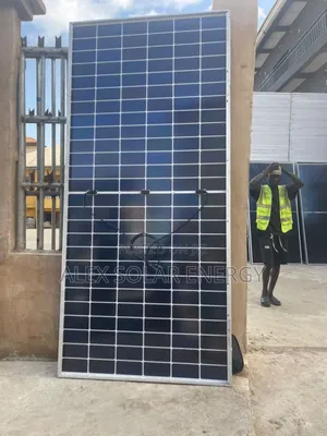 700w Solar Space Panel Mono Bifecial