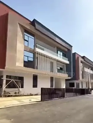 6bdrm Apartment in Katampe Extension for rent