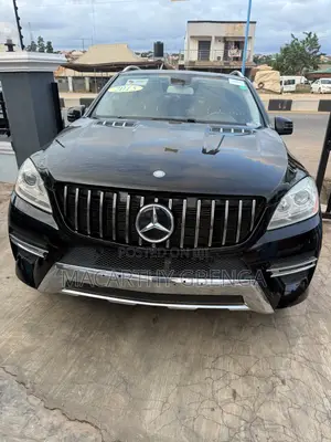 Mercedes-Benz M Class 2014 Black